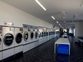 新ゆえ店 店舗内