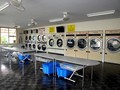 平間店 店内①